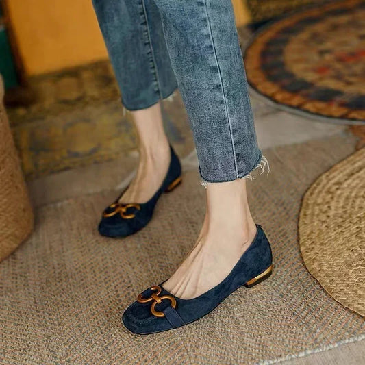 Ivey | Low-Heeled Sandals